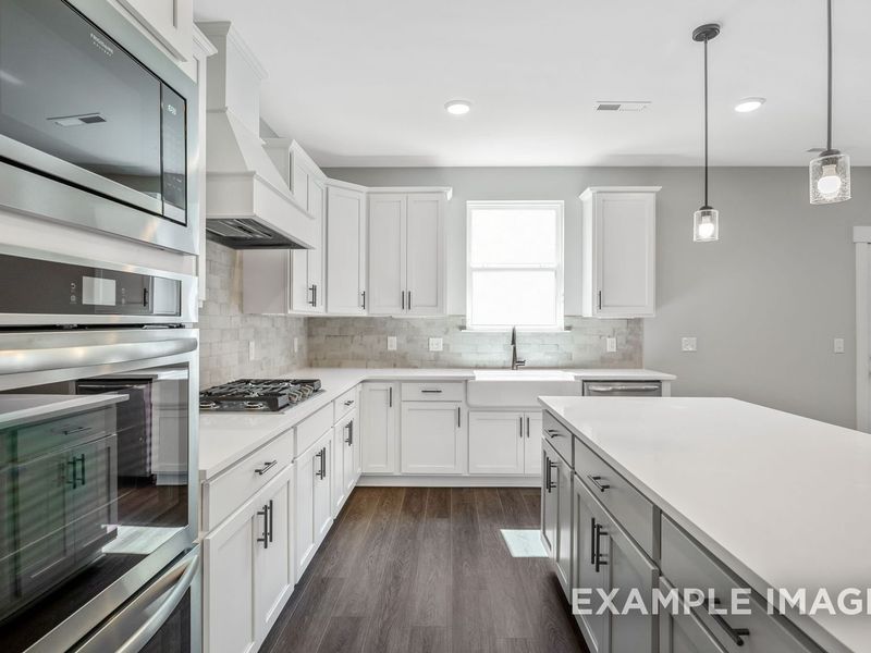 Furnished interior view inside a new home in Woods Crossing, Gallatin (Image 11).