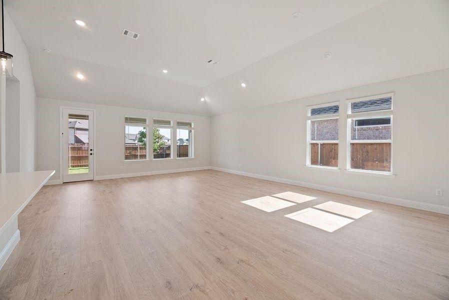 Spacious, unfurnished interior of a new home in Wildflower Ranch, Justin (Image 16). Spacious, unfurnished interior of a new home in Wildflower Ranch, Justin (Image 16).