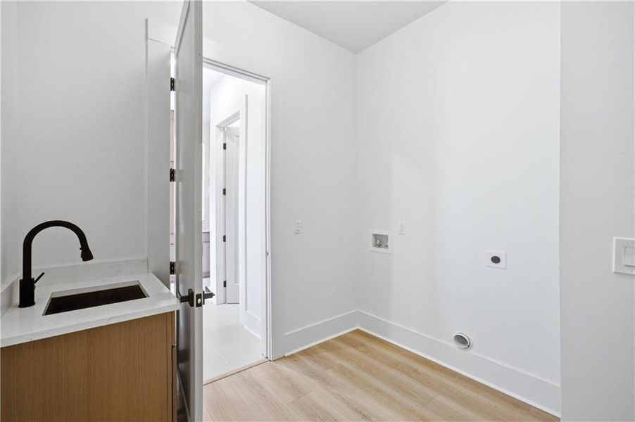 Spacious, unfurnished interior of a new home in , Cumming (Image 71). Spacious, unfurnished interior of a new home in , Cumming (Image 71).