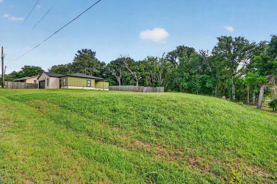 Natural landscape and outdoor views near  in Granbury (Image 33).