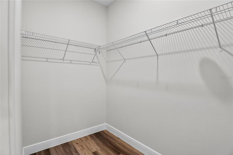 Spacious, unfurnished interior of a new home in , Citrus Springs (Image 20).