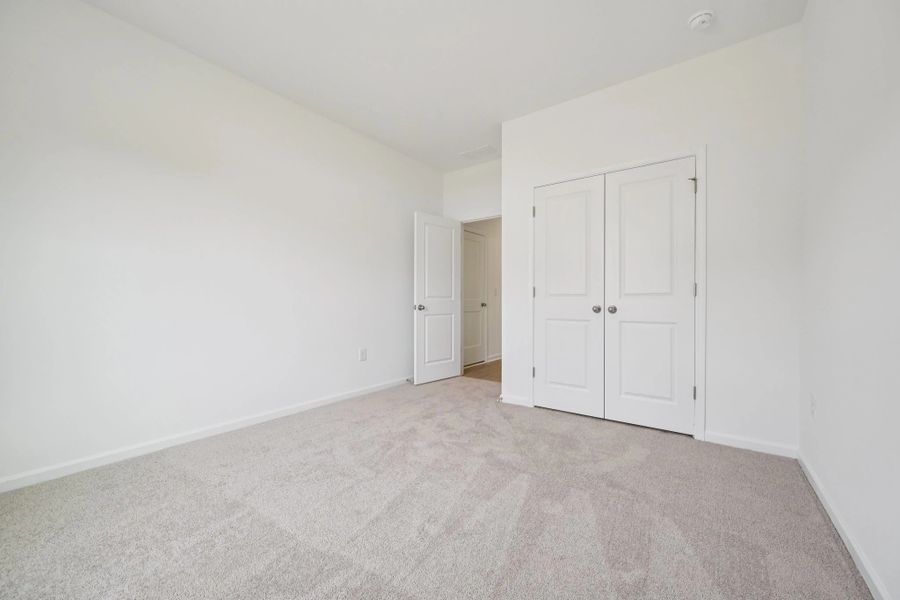Representative images and renderings are for illustrative purposes. Actual structural options and design finishes of home may vary. Representative images and renderings are for illustrative purposes. Actual structural options and design finishes of home may vary.