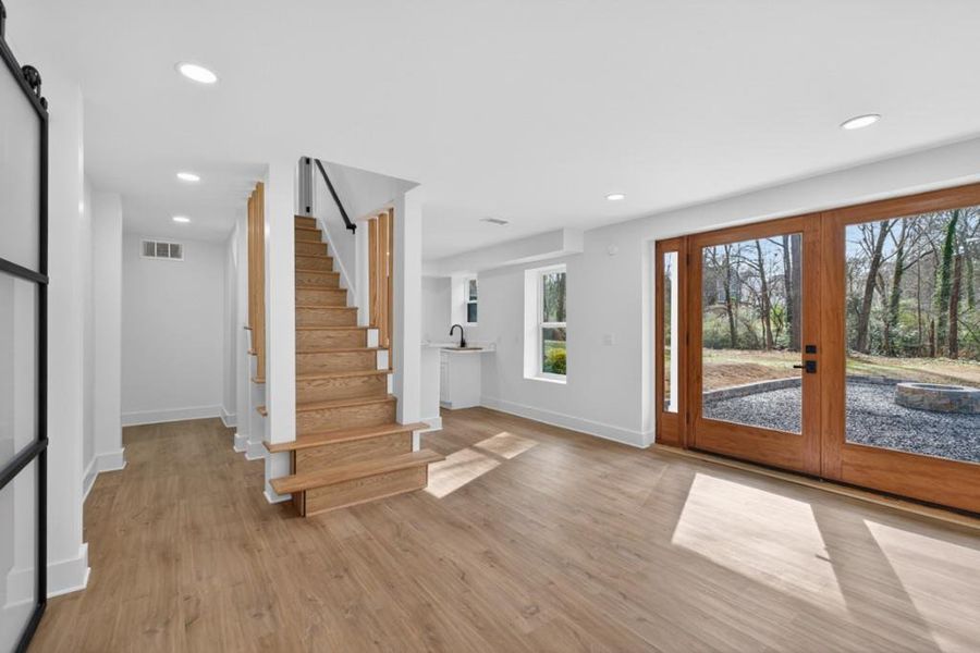 Spacious, unfurnished interior of a new home in , Norcross (Image 45).