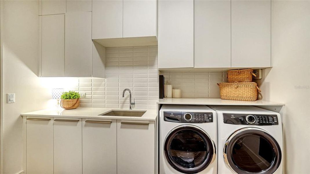 Close-up of interior finishes inside a home in , Longboat Key (Image 20). Close-up of interior finishes inside a home in , Longboat Key (Image 20).