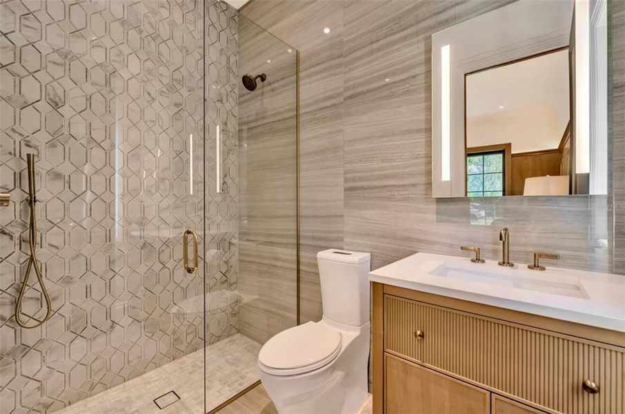 Furnished interior view inside a new home in , Winter Park (Image 7).