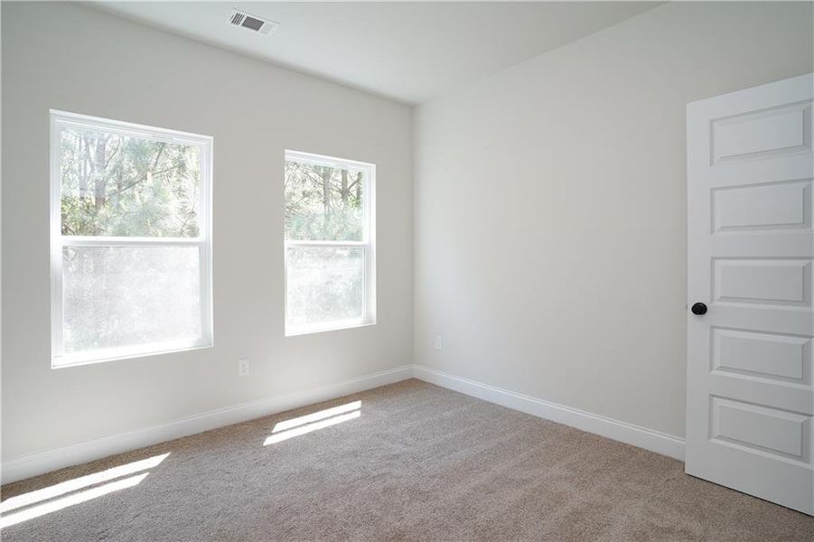 Spacious, unfurnished interior of a new home in , Stone Mountain (Image 17).