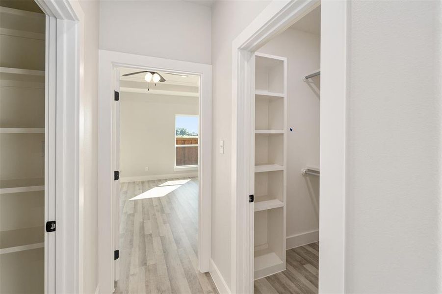 Spacious, unfurnished interior of a new home in , Mabank (Image 18).