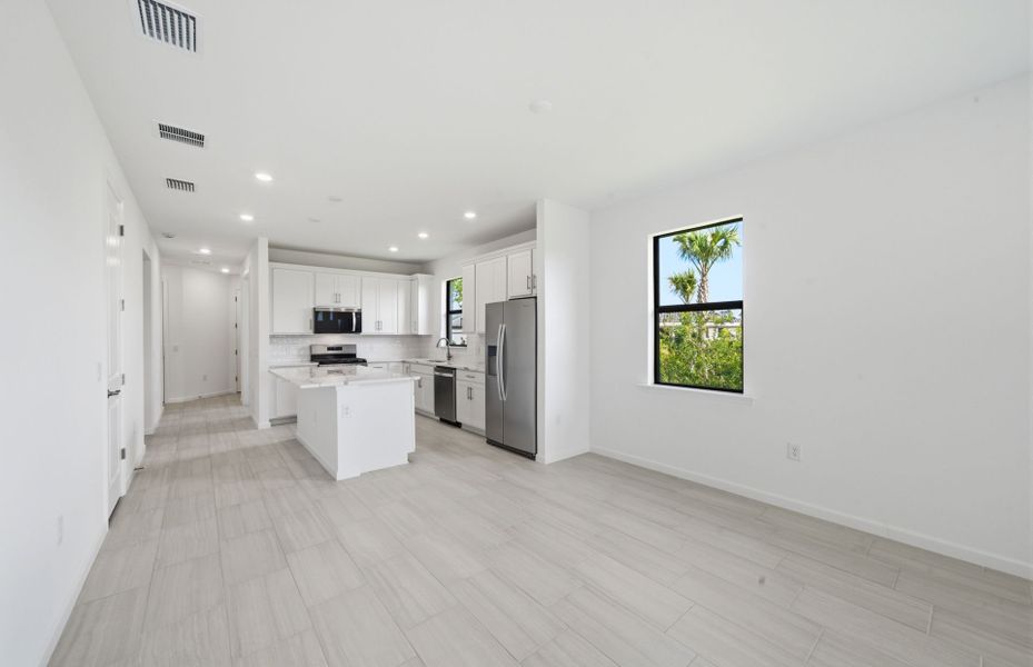 Spacious, unfurnished interior of a new home in Terreno, Naples (Image 24). Spacious, unfurnished interior of a new home in Terreno, Naples (Image 24).