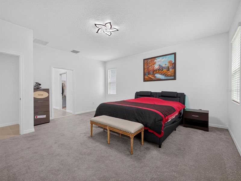 Furnished interior view inside a new home in Storey Creek, Kissimmee (Image 10).
