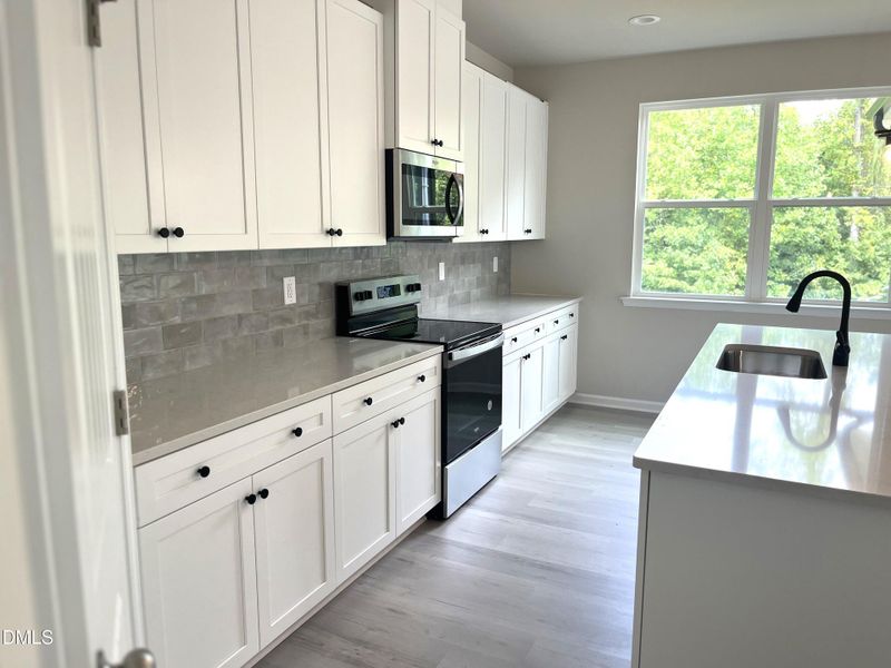 microwave and electric cooktop