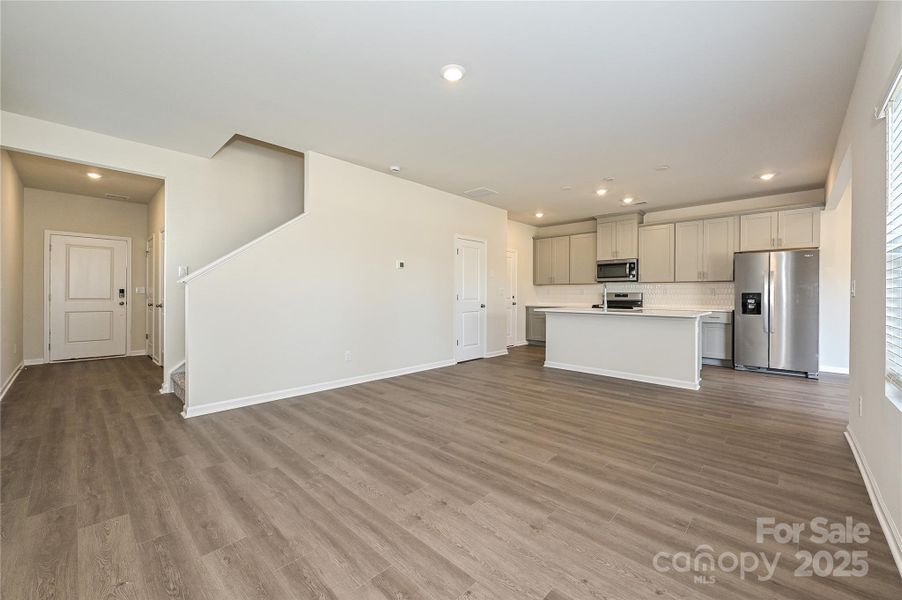 Spacious, unfurnished interior of a new home in Seattle Crossing, Shelby (Image 6).