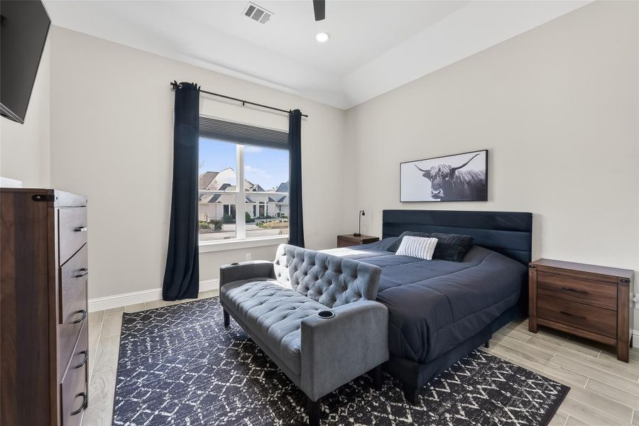 Secondary bedroom with large window and flexible layout. Secondary bedroom with large window and flexible layout.