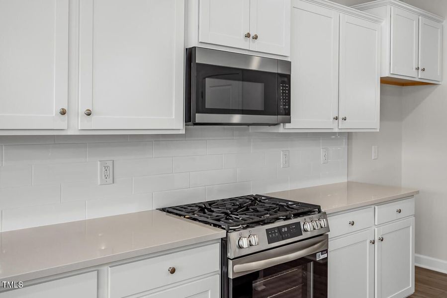 Image 27 of a home in Woodland Crossing.