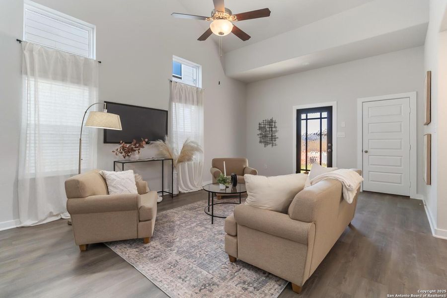Furnished interior view inside a new home in Katzer Ranch, Converse (Image 17). Furnished interior view inside a new home in Katzer Ranch, Converse (Image 17).
