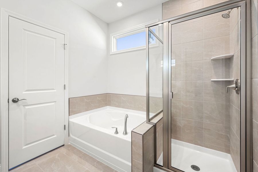 Furnished interior view inside a new home in Salem Bay, Beaufort (Image 8). Furnished interior view inside a new home in Salem Bay, Beaufort (Image 8).