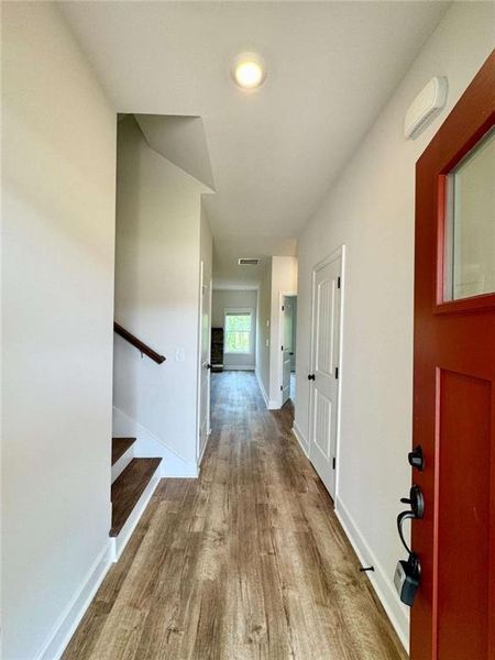 Spacious, unfurnished interior of a new home in , Lula (Image 13).