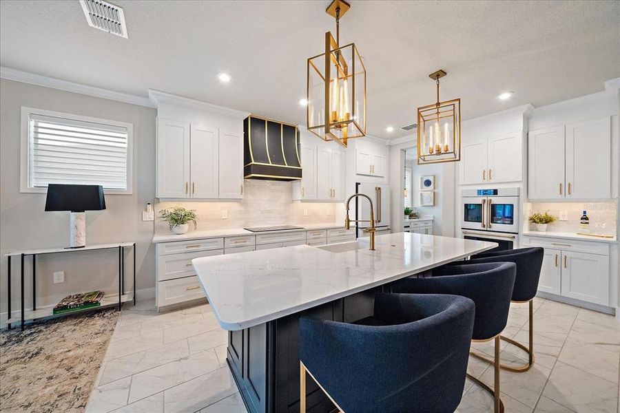 Furnished interior view inside a new home in , Venice (Image 39).