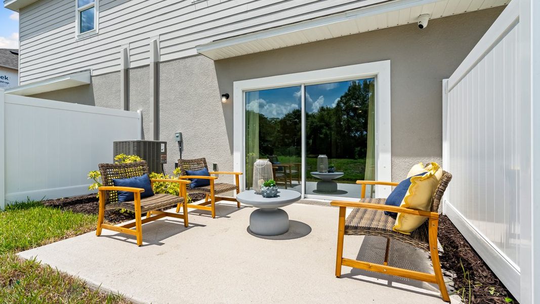 Exterior details and patio area of a home in Firethorn, Parrish (Image 3).
