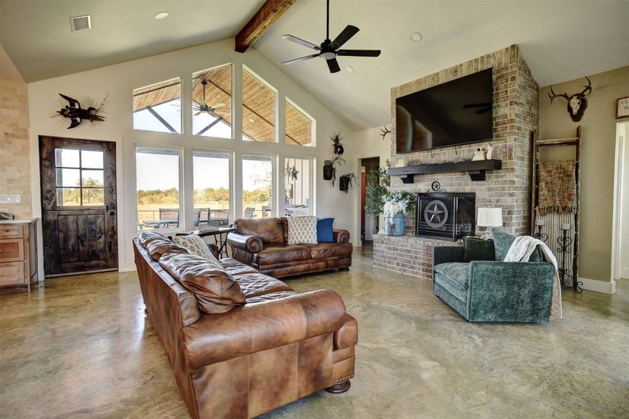 Abundance of light from windows.