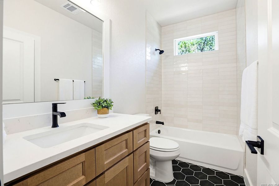 Furnished interior view inside a new home in , Spring Branch (Image 20).