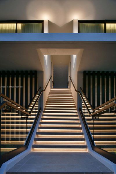 Image 47 of a home in .