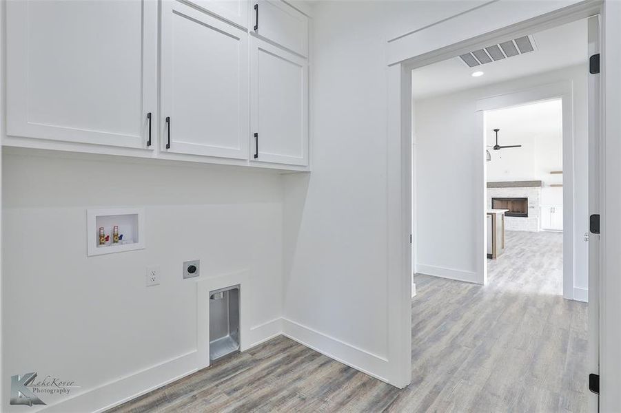 Image 32 of a home in . Image 32 of a home in .