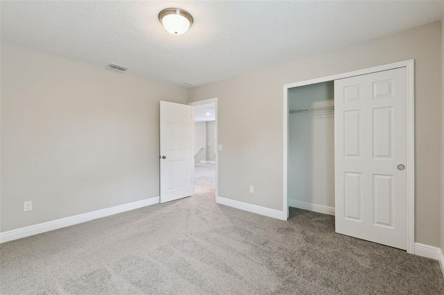 Spacious, unfurnished interior of a new home in , Daytona Beach (Image 40).