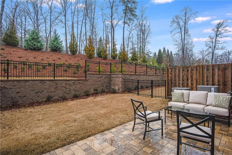 Exterior details and patio area of a home in Laurel View, Suwanee (Image 3).