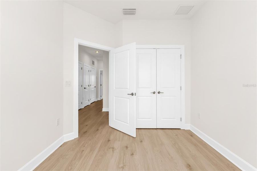Spacious, unfurnished interior of a new home in , Punta Gorda (Image 41).