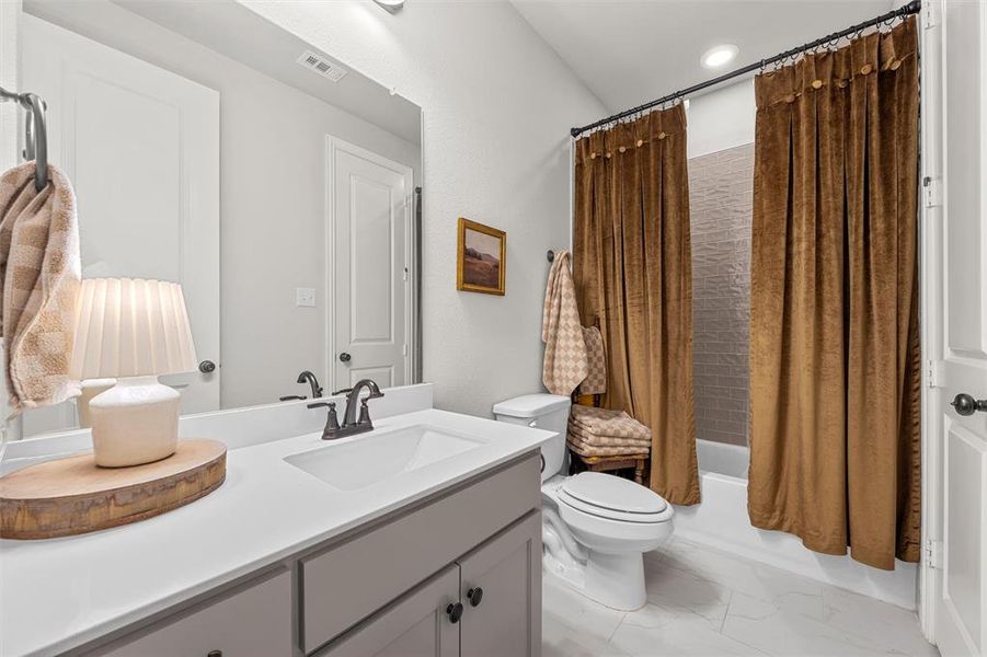 Furnished interior view inside a new home in , Waco (Image 12).