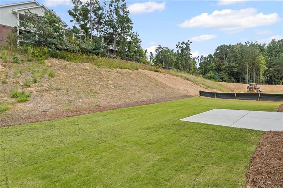 Exterior details and patio area of a home in Sage Woods, Dallas (Image 4).