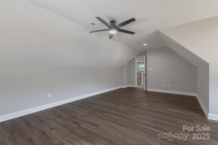 Spacious, unfurnished interior of a new home in , Stanley (Image 27).