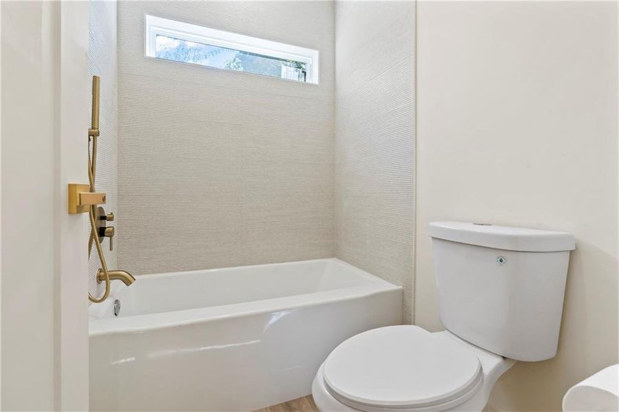 Furnished interior view inside a new home in , Atlanta (Image 42). Furnished interior view inside a new home in , Atlanta (Image 42).