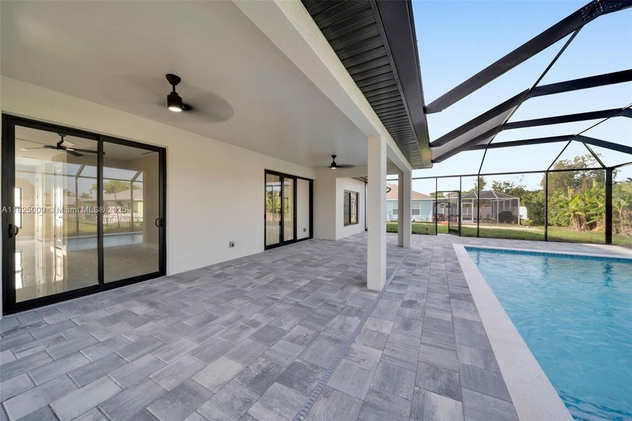 Exterior details and patio area of a home in , Cape Coral (Image 21).