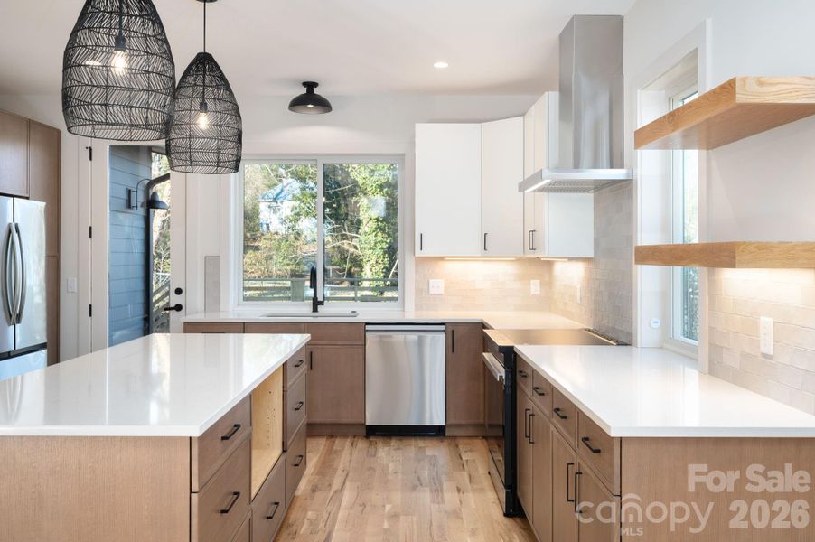 Lots of Cabinet and Counter Space