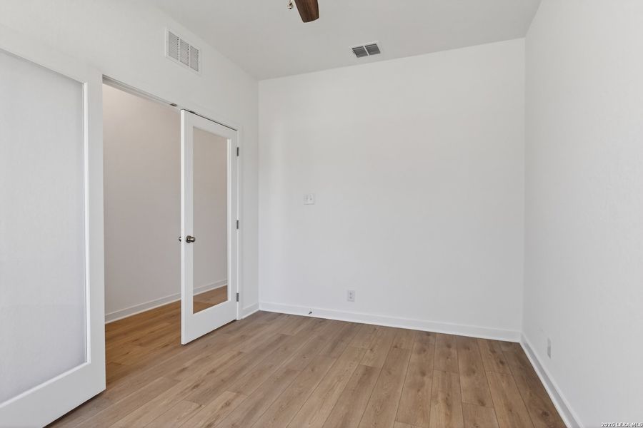 Spacious, unfurnished interior of a new home in Saddlebrook Ranch, Schertz (Image 23).