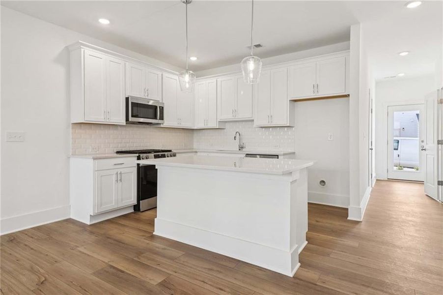Furnished interior view inside a new home in Park Vue, Atlanta (Image 20).