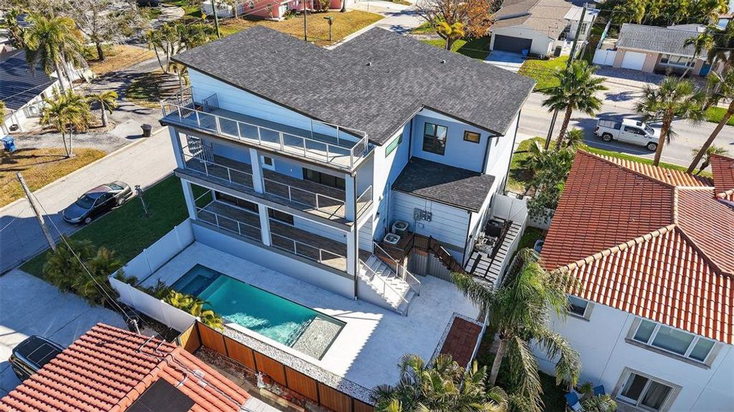 Image 50 of a home in .