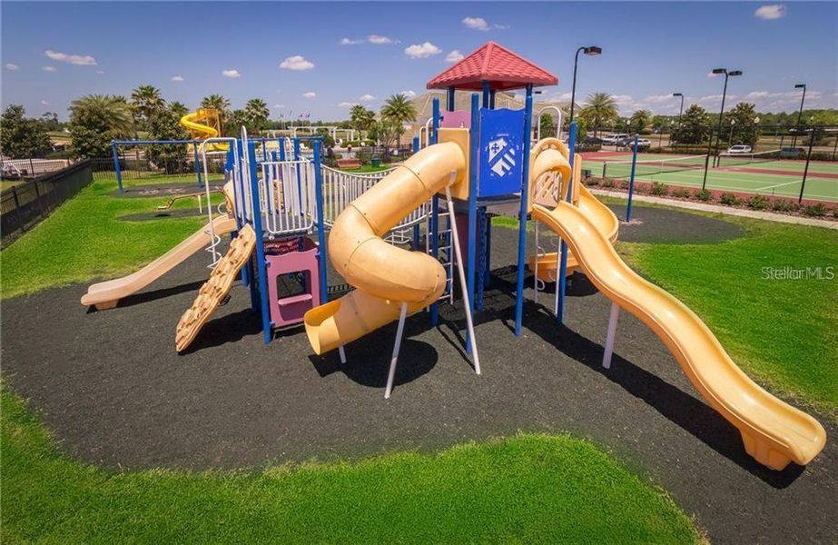 Community amenities in , Davenport (Image 45).