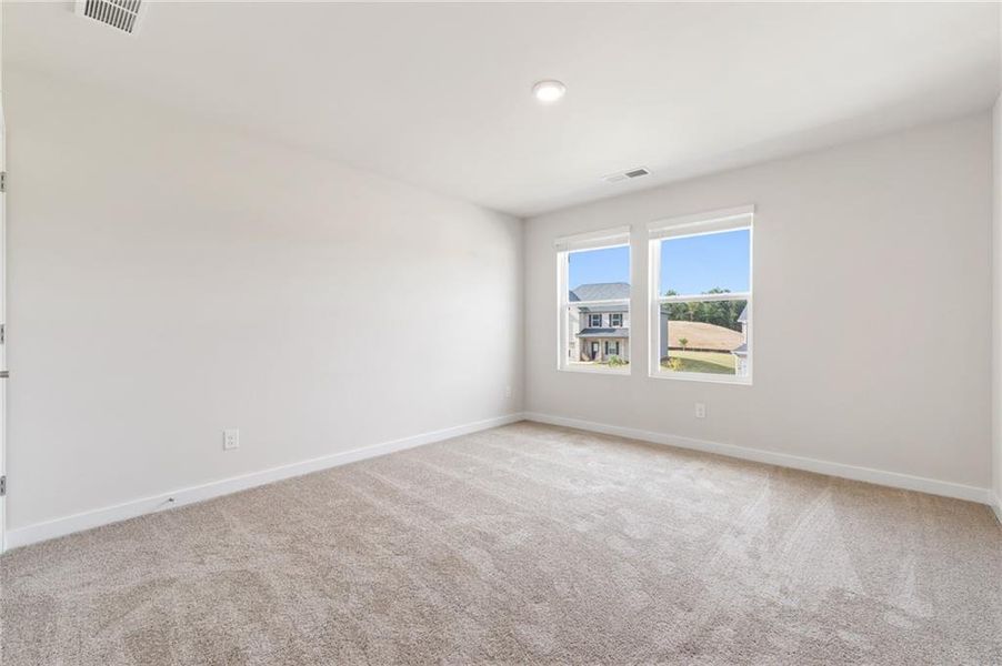Spacious, unfurnished interior of a new home in Fern Dale, Fairburn (Image 26).