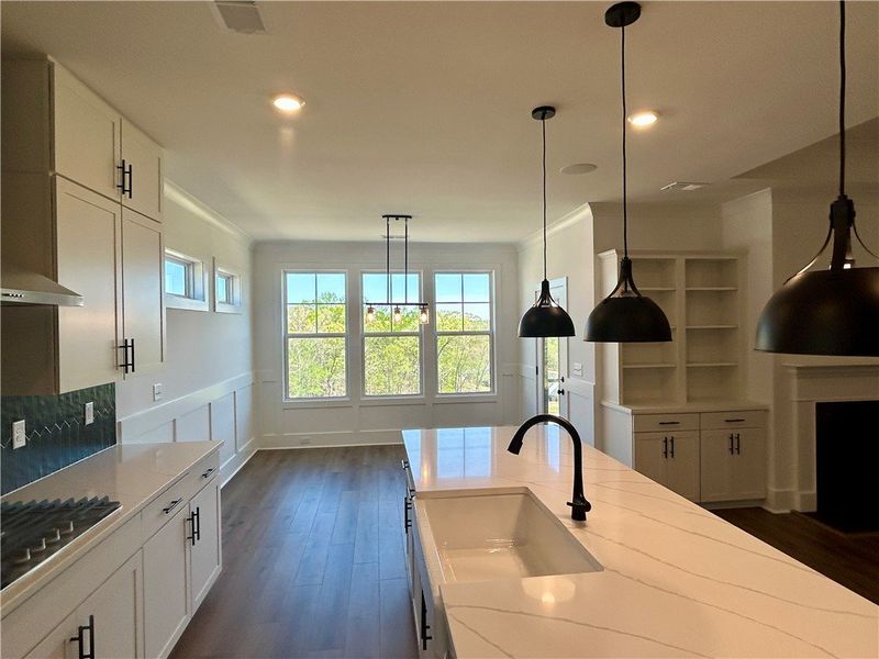 Furnished interior view inside a new home in Edwards Ridge, Central (Image 13).