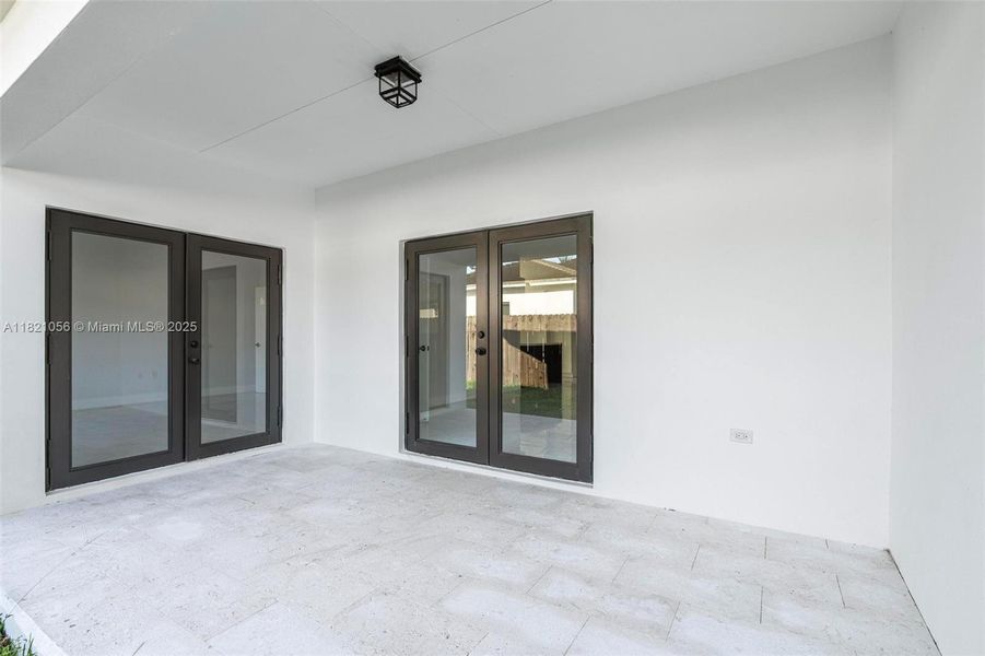 Spacious, unfurnished interior of a new home in , Cutler Bay (Image 14).