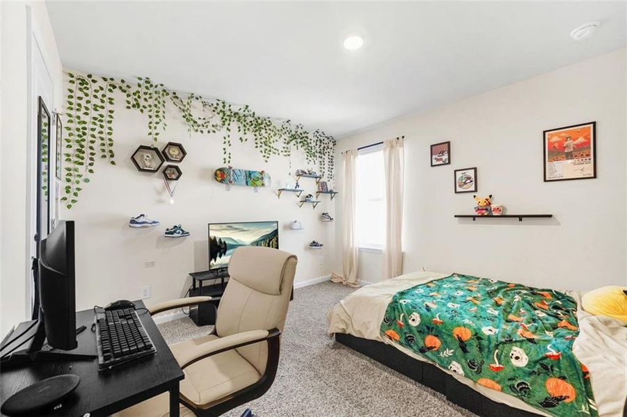 Furnished interior view inside a new home in , Loganville (Image 40).