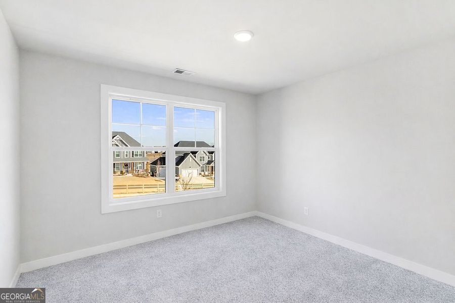 Spacious, unfurnished interior of a new home in The Manor at Gainesville Township, Gainesville (Image 16).