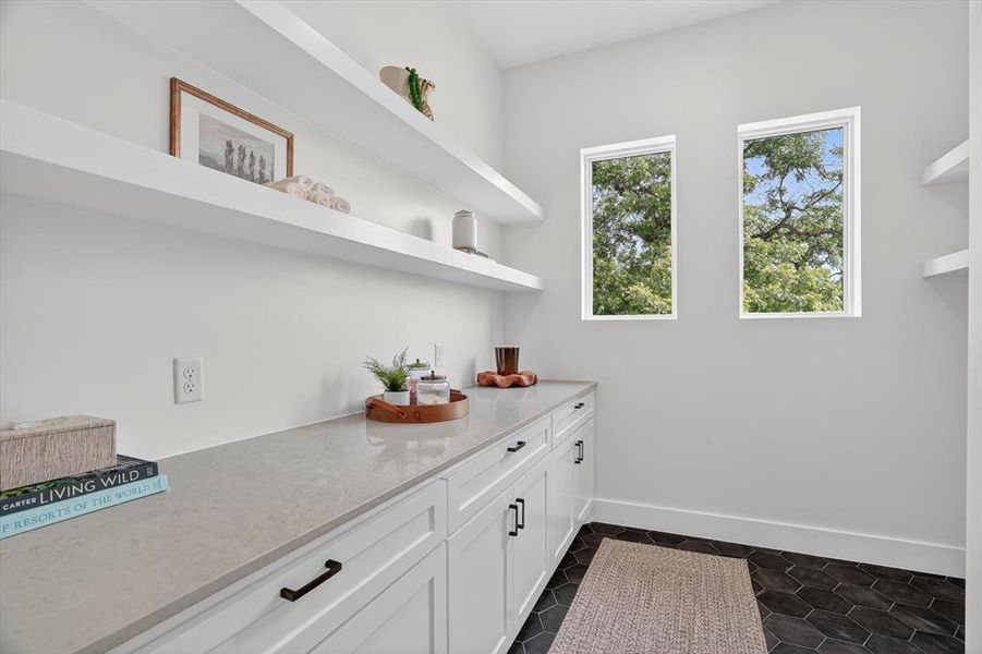 Furnished interior view inside a new home in , Weatherford (Image 28).