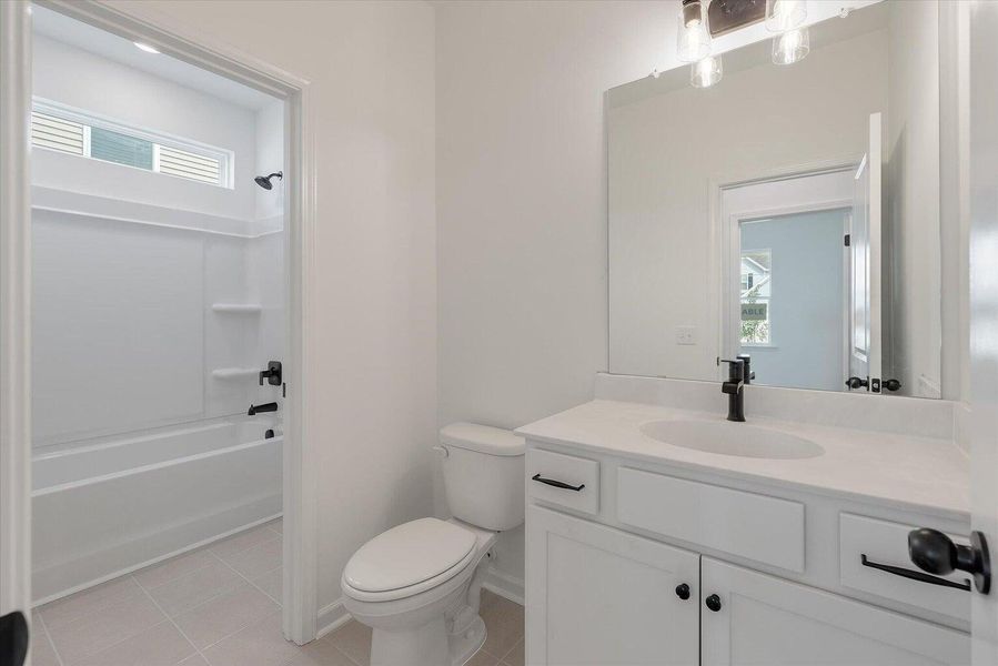 Furnished interior view inside a new home in Oakley Pointe, Moncks Corner (Image 4).