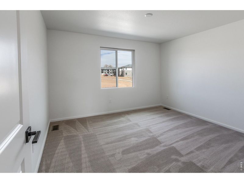 Spacious, unfurnished interior of a new home in , Timnath (Image 21).