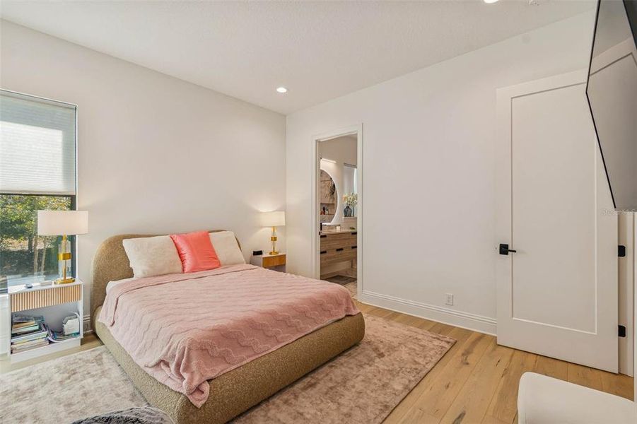 Furnished interior view inside a new home in , Lutz (Image 49). Furnished interior view inside a new home in , Lutz (Image 49).