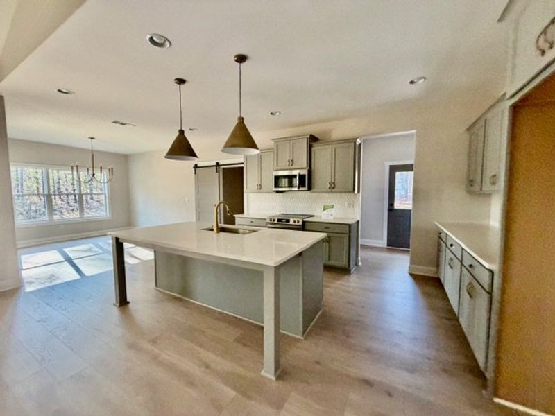 Furnished interior view inside a new home in Dove Creek, LaGrange (Image 11).