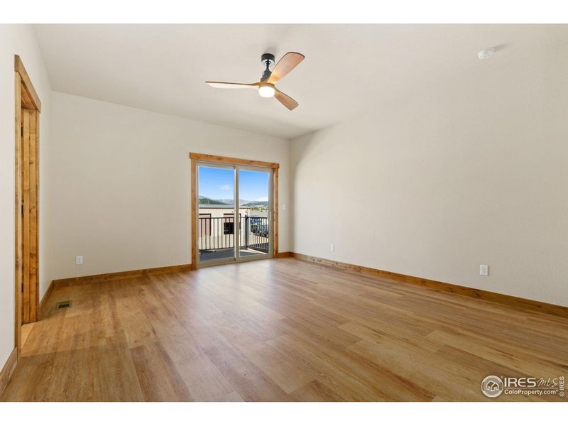 Spacious, unfurnished interior of a new home in , Estes Park (Image 17).